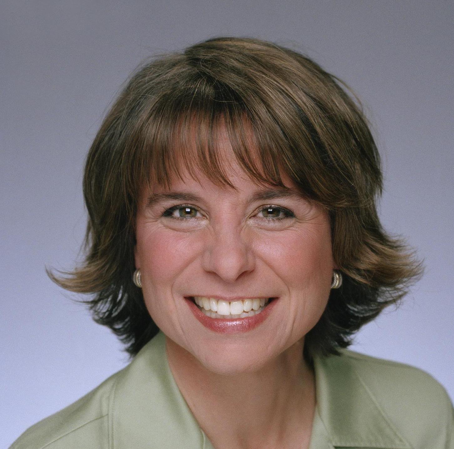 Michele Burris headshot
